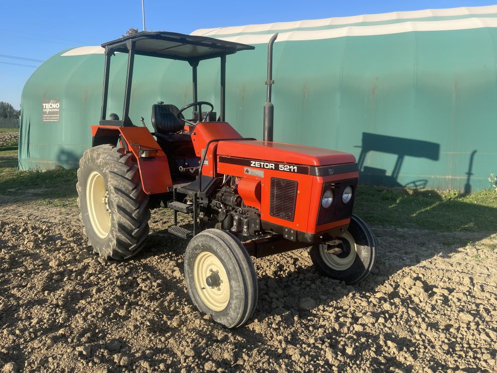 Zetor 5211