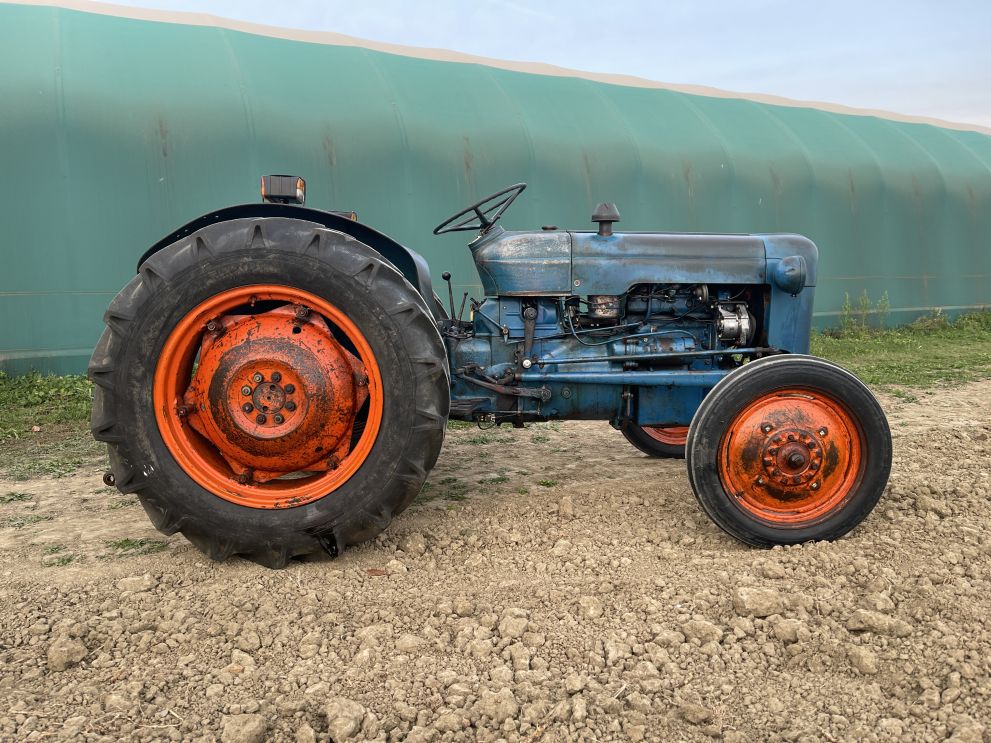 Fordson Super Dexta